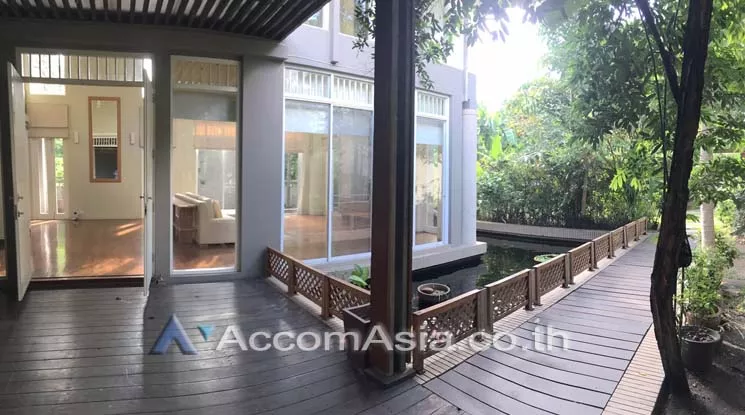 4  3 br House For Rent in Sukhumvit ,Bangkok BTS Asok - MRT Sukhumvit at House in Compound AA10114