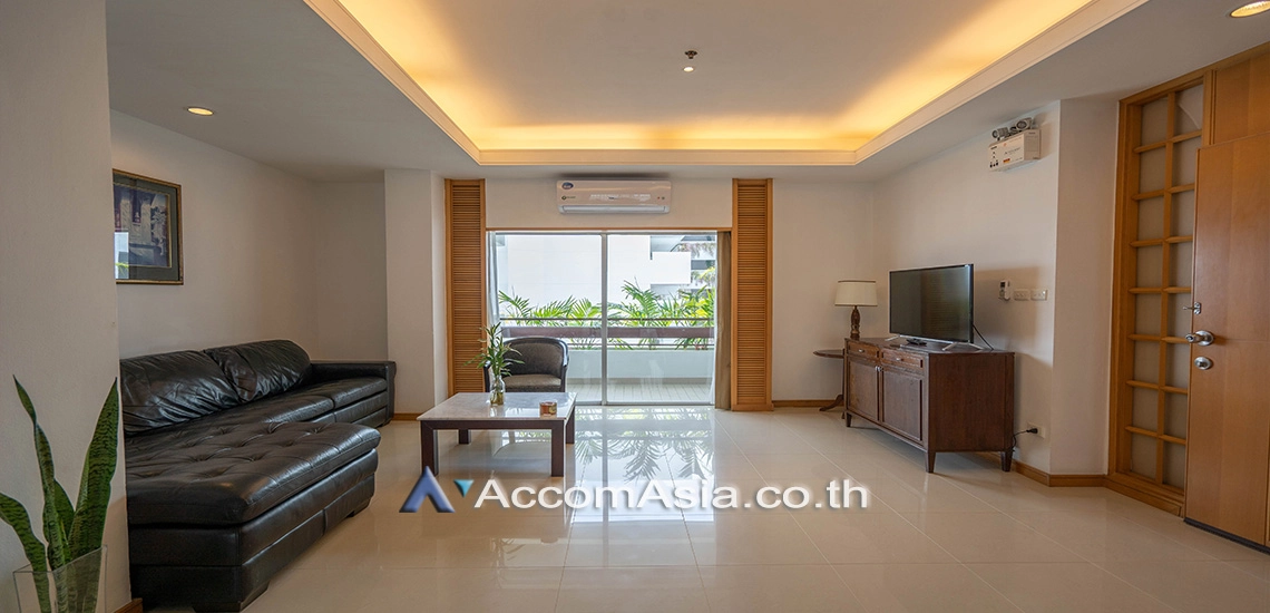 unitPet friendly |  3 Bedrooms  Apartment For Rent in Sathorn, Bangkok  near MRT Lumphini (2002004)