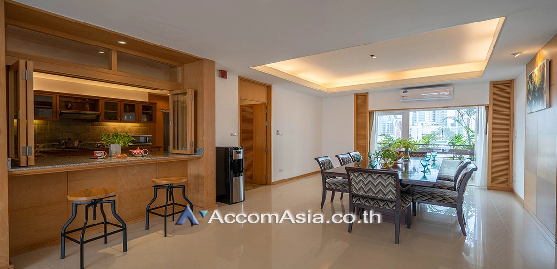 unitPet friendly |  3 Bedrooms  Apartment For Rent in Sathorn, Bangkok  near MRT Lumphini (2002004)