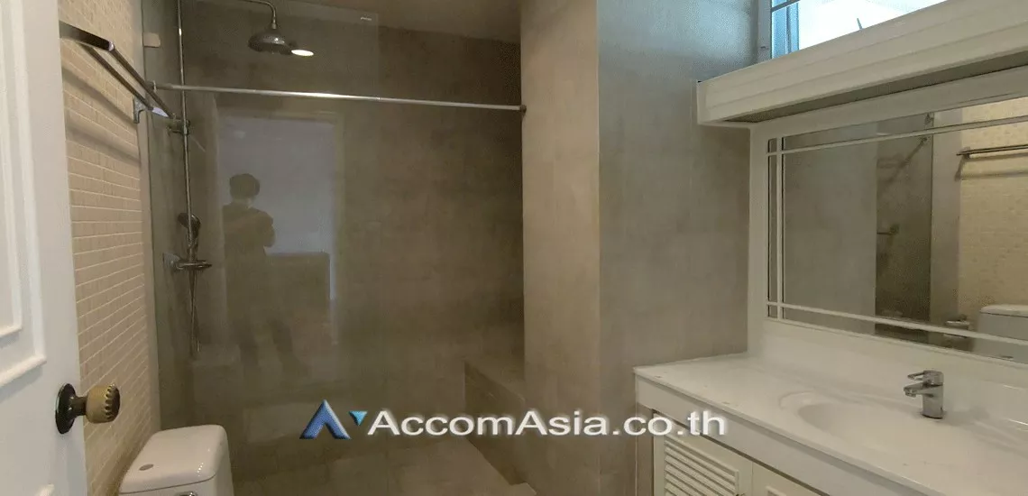 11  3 br Apartment For Rent in Sukhumvit ,Bangkok BTS Phrom Phong at The Truly Beyond 10247
