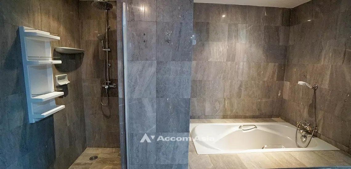 28  3 br Apartment For Rent in Sukhumvit ,Bangkok BTS Phrom Phong at The exclusive private living AA10127
