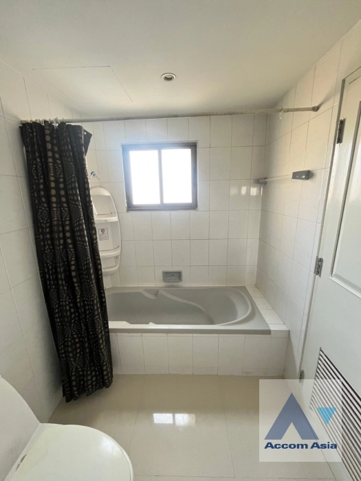 27  4 br Condominium for rent and sale in Sukhumvit ,Bangkok BTS Asok - MRT Sukhumvit at Liberty Park I AA10143