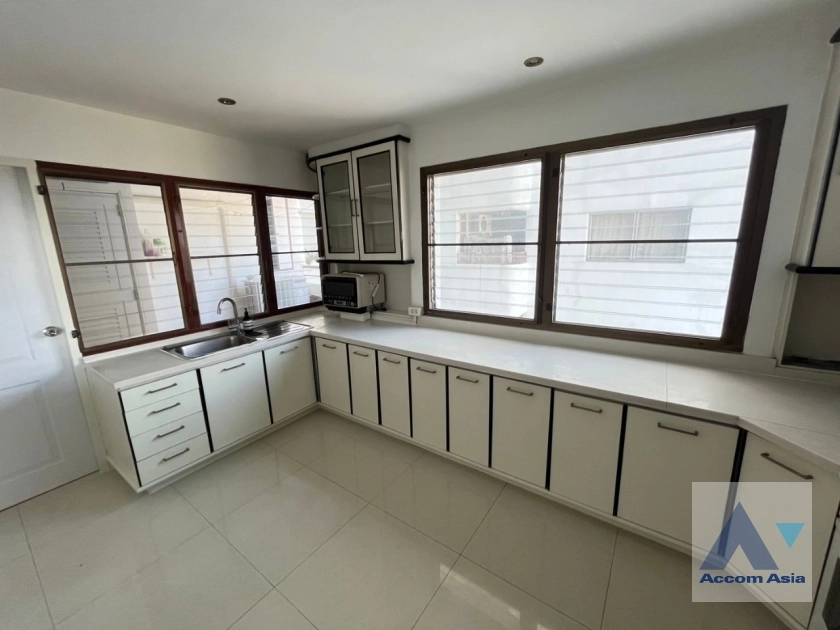 8  4 br Condominium for rent and sale in Sukhumvit ,Bangkok BTS Asok - MRT Sukhumvit at Liberty Park I AA10143
