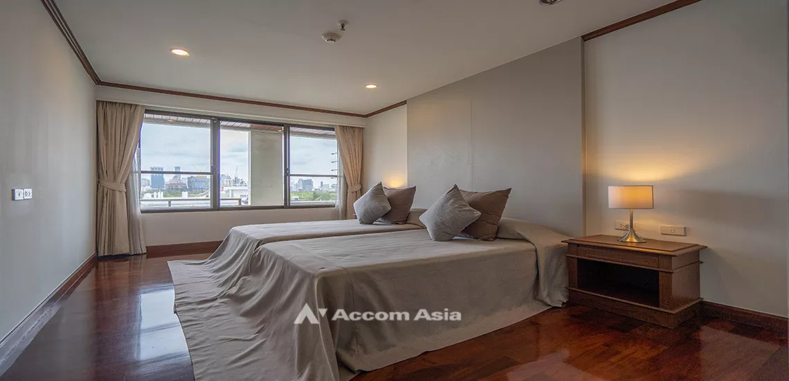 8  3 br Apartment For Rent in Sukhumvit ,Bangkok BTS Asok - MRT Sukhumvit at Warm Family Atmosphere AA10152