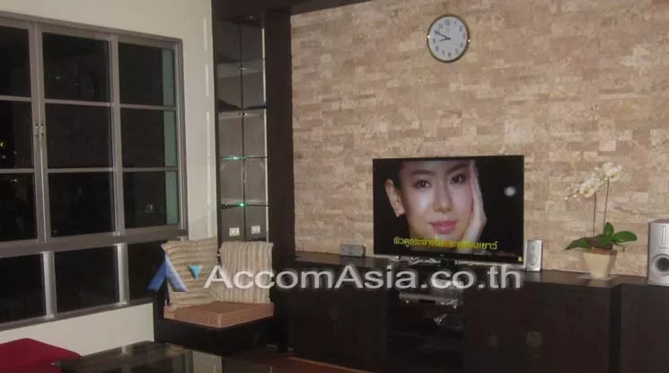 9  2 br Condominium For Rent in Sukhumvit ,Bangkok BTS Asok - MRT Sukhumvit at CitiSmart Sukhumvit 18 AA10163