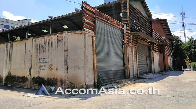  1  Warehouse For Rent in charoenkrung ,Bangkok BRT Rama IX Bridge AA10168