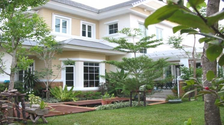  2  3 br House for rent and sale in Pattanakarn ,Bangkok BTS On Nut at Nantawan Village Onnuch 50150