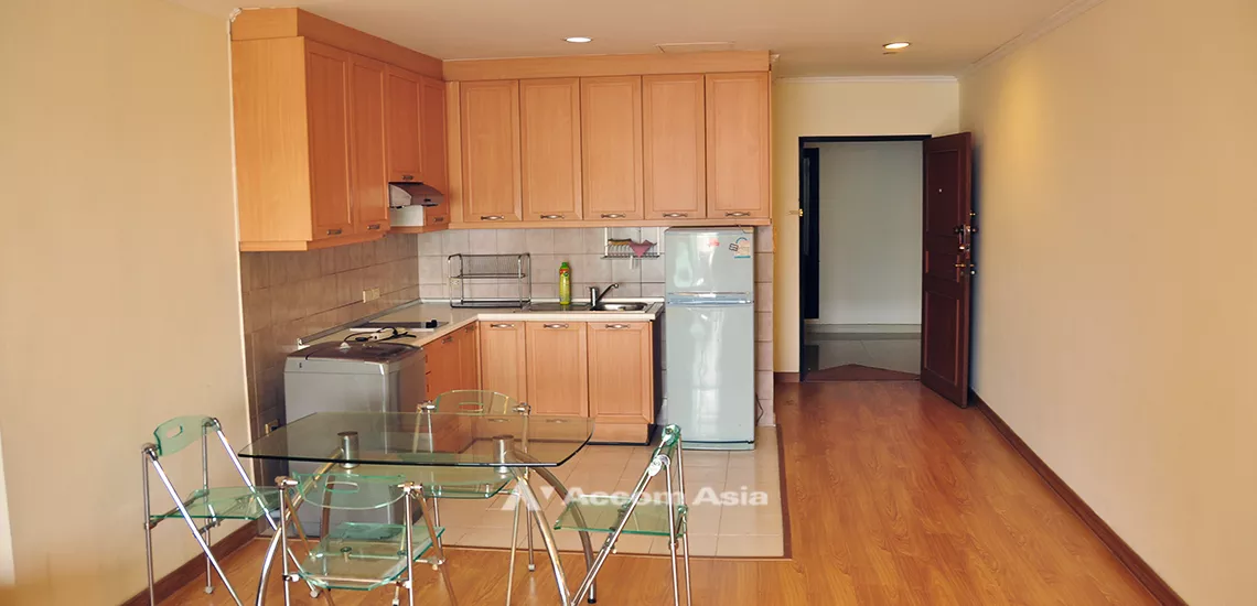 4  2 br Condominium For Rent in Sathorn ,Bangkok BTS Sala Daeng - MRT Lumphini at Sathorn Gardens AA10190