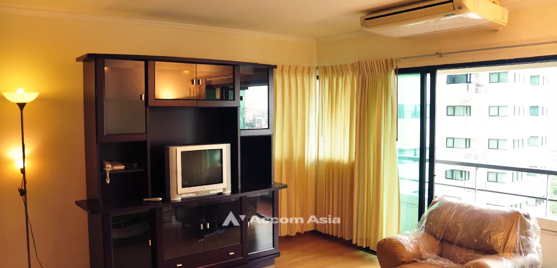 unit 2 Bedrooms  Condominium For Rent in Sathorn, Bangkok  near BTS Sala Daeng - MRT Lumphini (AA10190)