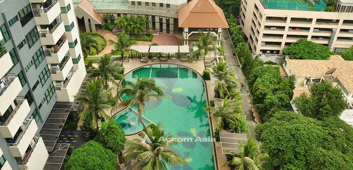 13  2 br Condominium For Rent in Sathorn ,Bangkok BTS Sala Daeng - MRT Lumphini at Sathorn Gardens AA10190