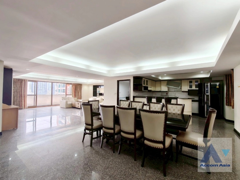 unitElegant City View Residence in Classic Sukhumvit 39 at Royal Castle