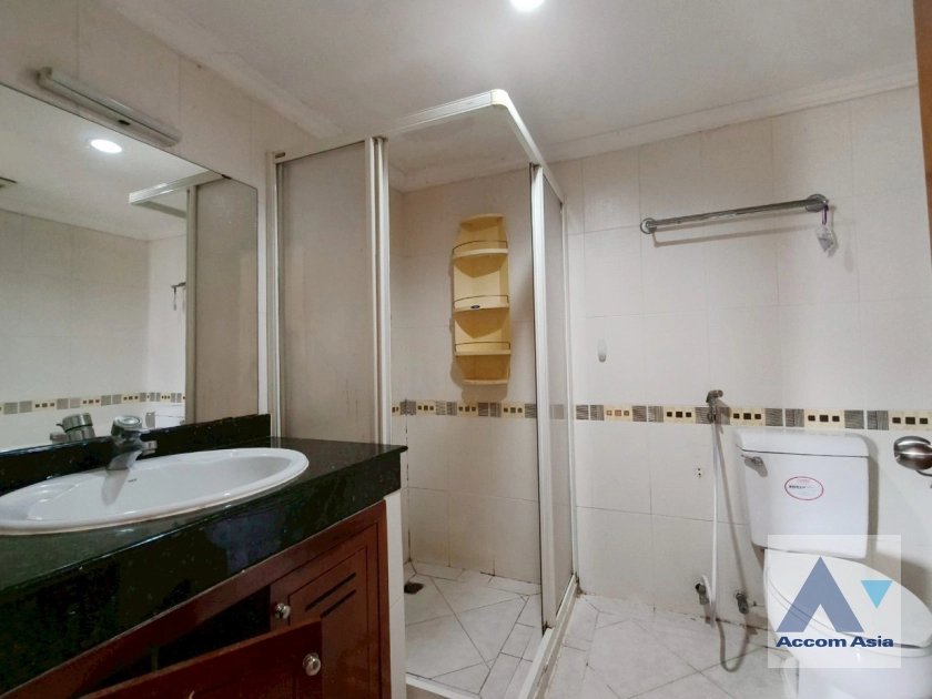 17  3 br Condominium for rent and sale in Sukhumvit ,Bangkok BTS Phrom Phong at Royal Castle Sukhumvit 39 AA10204