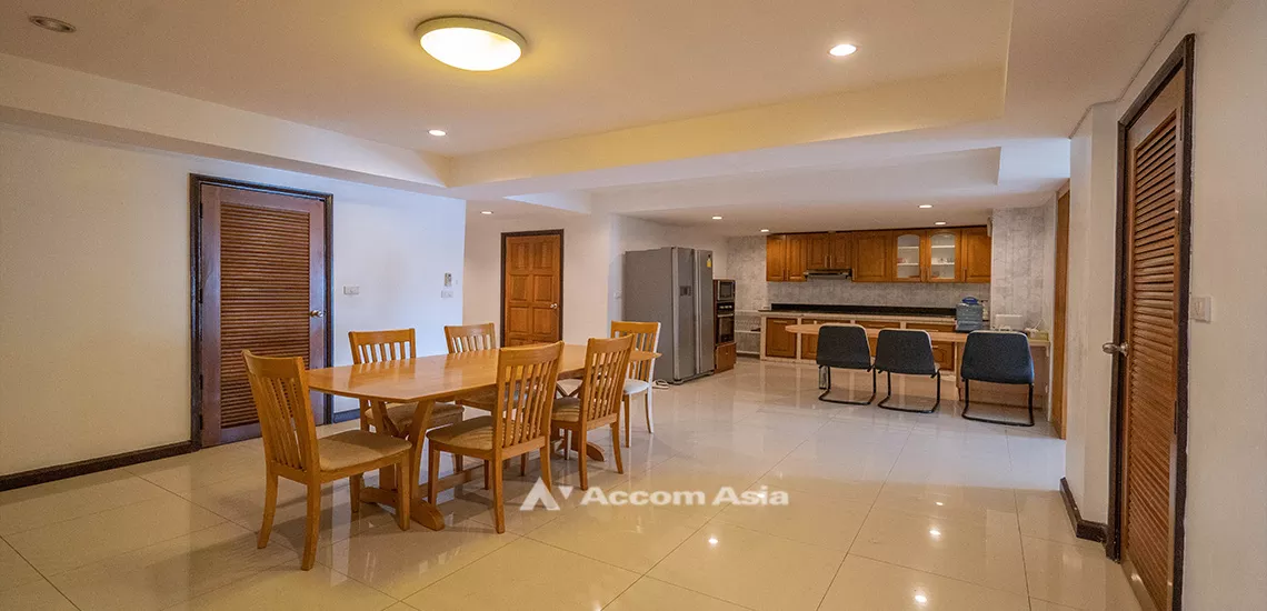 6  3 br Condominium For Rent in Sukhumvit ,Bangkok BTS Phrom Phong at Royal Castle AA10205