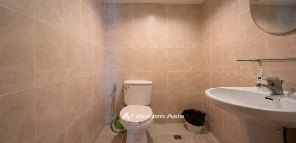 12  3 br Condominium For Rent in Sukhumvit ,Bangkok BTS Phrom Phong at Royal Castle AA10205