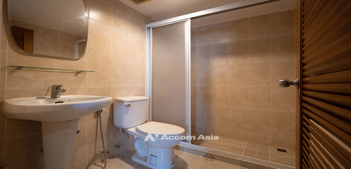 14  3 br Condominium for rent and sale in Sukhumvit ,Bangkok BTS Phrom Phong at Royal Castle Sukhumvit 39 AA10205
