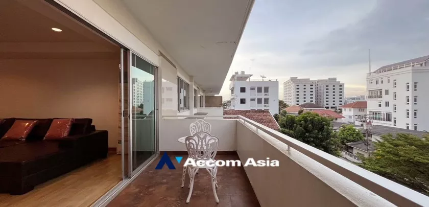  2  2 br Apartment For Rent in Sukhumvit ,Bangkok BTS Phra khanong at Stylish Low Rise Residence AA10208