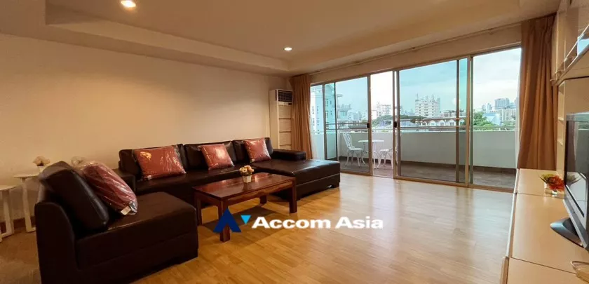  1  2 br Apartment For Rent in Sukhumvit ,Bangkok BTS Phra khanong at Stylish Low Rise Residence AA10208