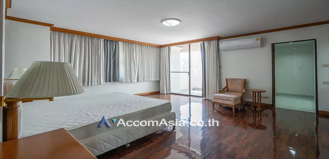 6  3 br Apartment For Rent in Sukhumvit ,Bangkok BTS Thong Lo at Perfect For A Big Family AA10263