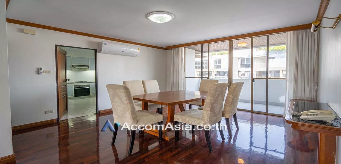 unit 3 Bedrooms  Apartment For Rent & Sale in Sukhumvit, Bangkok  near BTS Thong Lo (AA10263)