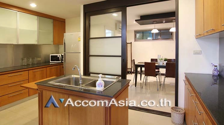 unit 3 Bedrooms  Condominium For Rent & Sale in Sukhumvit, Bangkok  near BTS Phrom Phong (AA10291)