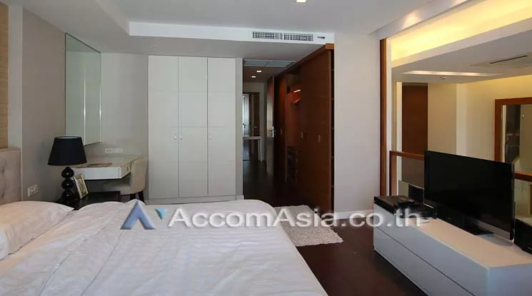 7  2 br Condominium For Rent in Ploenchit ,Bangkok BTS Ratchadamri at The Rajdamri AA10331