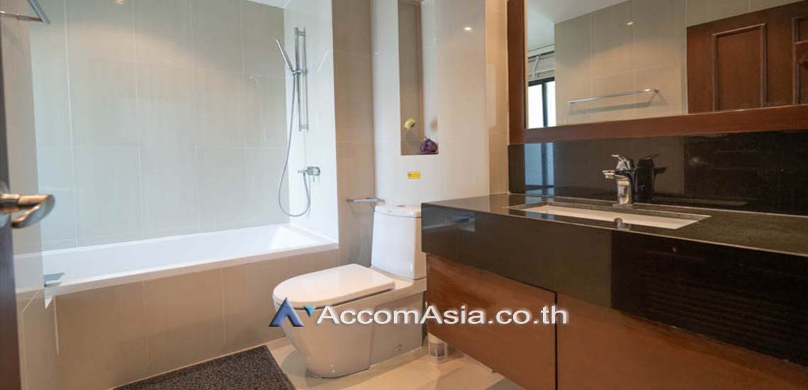 11  3 br Condominium for rent and sale in Sathorn ,Bangkok BTS Sala Daeng - MRT Lumphini at Sathorn Gardens AA10425