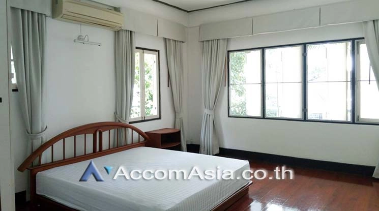 8  3 br House for rent and sale in Sathorn ,Bangkok  90372