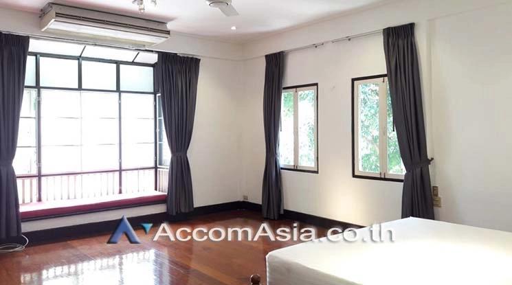 9  3 br House for rent and sale in Sathorn ,Bangkok  90372