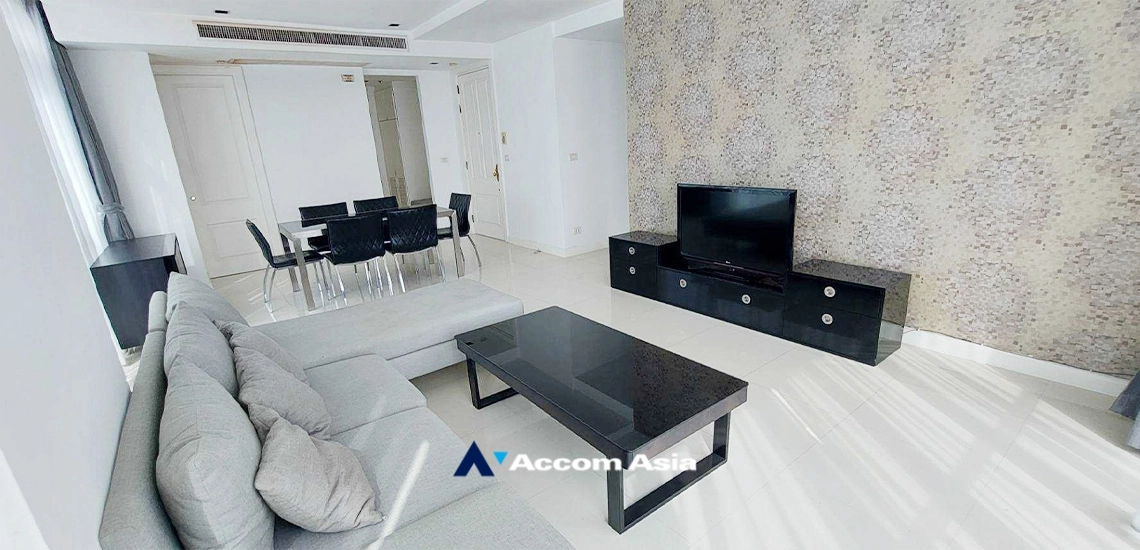 unit 2 Bedrooms  Condominium For Rent & Sale in Ploenchit, Bangkok  near BTS Ploenchit (AA10431)