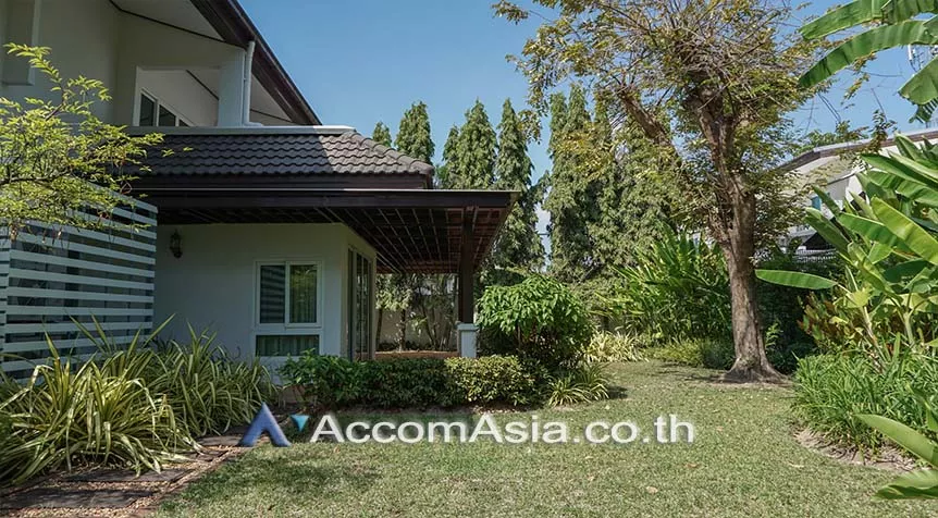  1  4 br House for rent and sale in Pattanakarn ,Bangkok BTS On Nut at Panya Pattanakarn Village AA10448