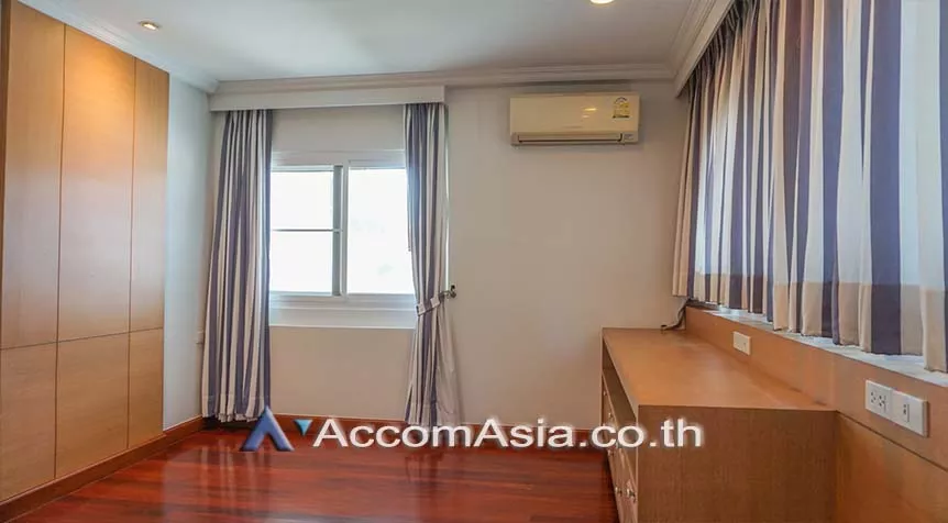 13  4 br House for rent and sale in Pattanakarn ,Bangkok BTS On Nut at Panya Pattanakarn Village AA10448
