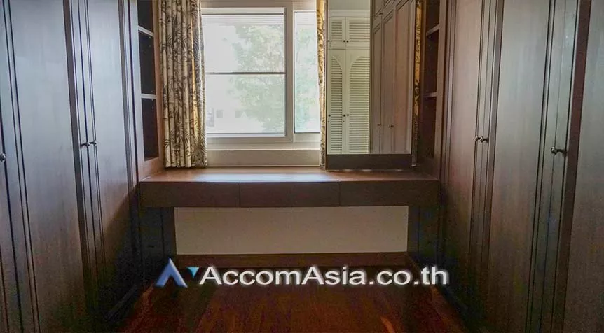 7  4 br House for rent and sale in Pattanakarn ,Bangkok BTS On Nut at Panya Pattanakarn Village AA10448
