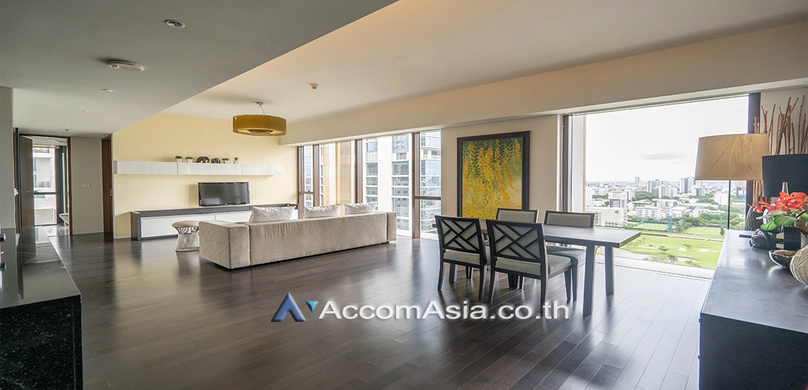unit 2 Bedrooms  Condominium For Rent in Ploenchit, Bangkok  near BTS Ratchadamri (AA10452)