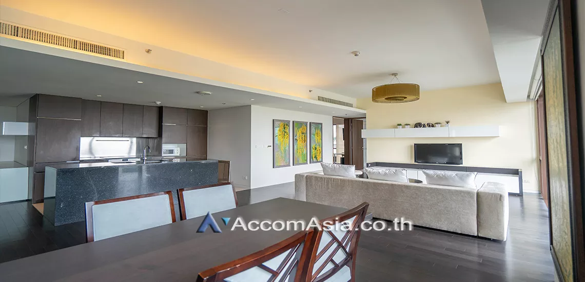 13  2 br Condominium For Rent in Ploenchit ,Bangkok BTS Ratchadamri at Hansar Residence AA10452