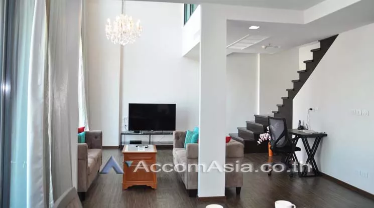 unit 1 Bedroom  Apartment For Rent in Sukhumvit, Bangkok  near BTS Ekkamai (AA10474)