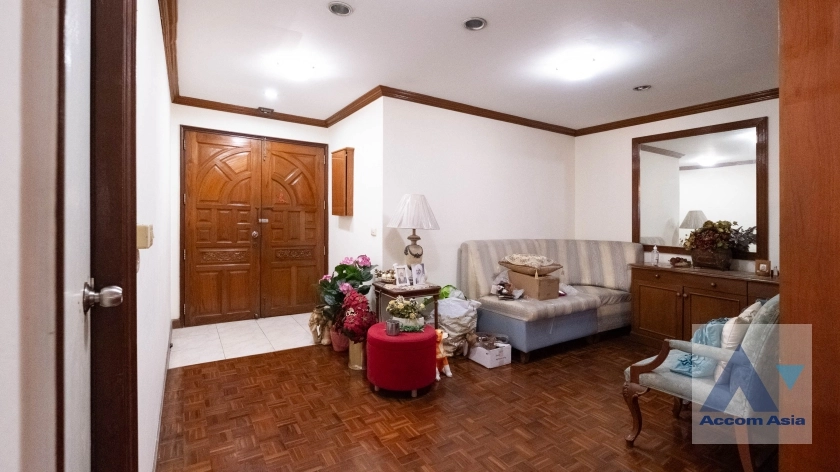 5  3 br Condominium For Sale in Sukhumvit ,Bangkok BTS Asok - MRT Sukhumvit at Prestige Tower AA10489