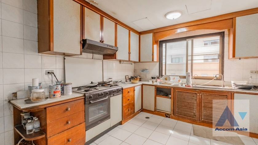 8  3 br Condominium For Sale in Sukhumvit ,Bangkok BTS Asok - MRT Sukhumvit at Prestige Tower AA10489