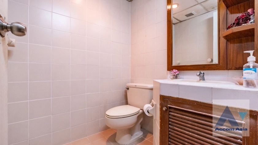 11  3 br Condominium For Sale in Sukhumvit ,Bangkok BTS Asok - MRT Sukhumvit at Prestige Tower AA10489