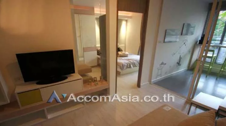  2 Bedrooms  Condominium For Rent & Sale in Phaholyothin, Bangkok  (AA10503)