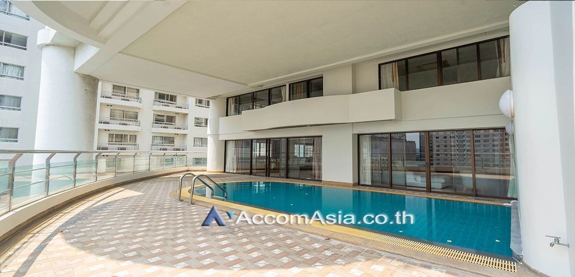 unitHuge Terrace, Private Swimming Pool, Duplex Condo |  3 Bedrooms  Condominium For Rent in Sukhumvit, Bangkok  near BTS Phrom Phong (AA10510)