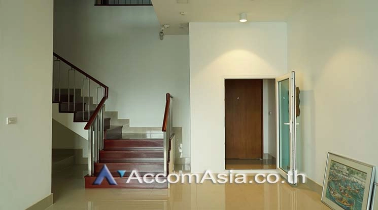 Huge Terrace, Private Swimming Pool, Duplex Condo condominium for rent in Sukhumvit, Bangkok Code AA10511