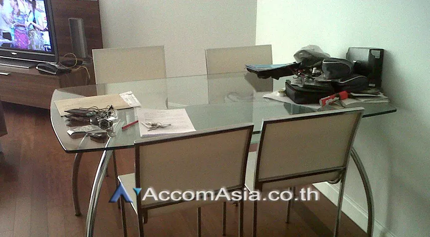  2 Bedrooms  Condominium For Rent & Sale in Sathorn, Bangkok  near BRT Thanon Chan (AA10521)