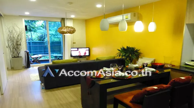  1 Bedroom  Condominium For Sale in Sukhumvit, Bangkok  near BTS Ekkamai (AA10527)