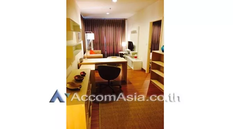  1 Bedroom  Condominium For Sale in Phaholyothin, Bangkok  near BTS Ari (AA10583)
