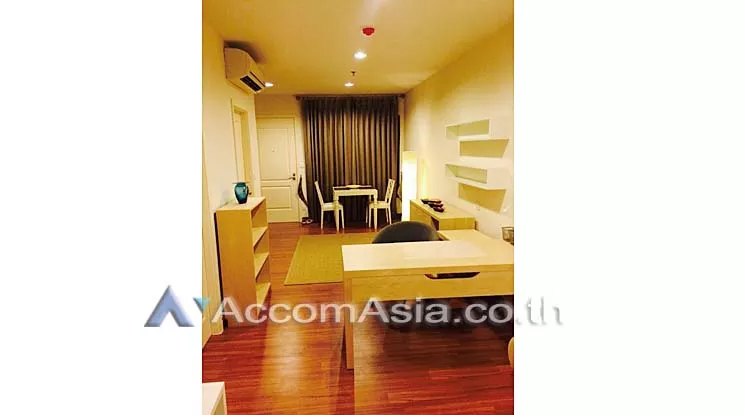  1 Bedroom  Condominium For Sale in Phaholyothin, Bangkok  near BTS Ari (AA10583)