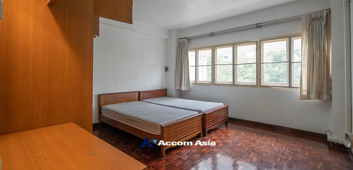 7  3 br Apartment For Rent in Sukhumvit ,Bangkok BTS Nana - MRT Sukhumvit at The classic traditional AA10614