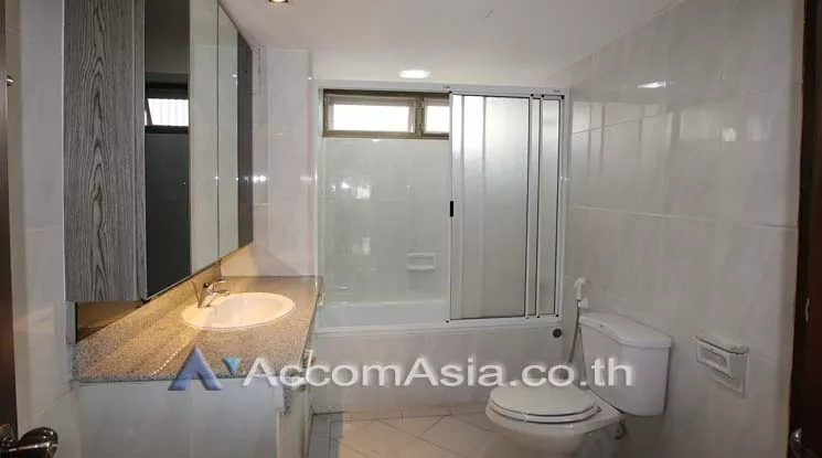 9  4 br Apartment For Rent in Sukhumvit ,Bangkok BTS Phrom Phong at Family Size Desirable AA10633