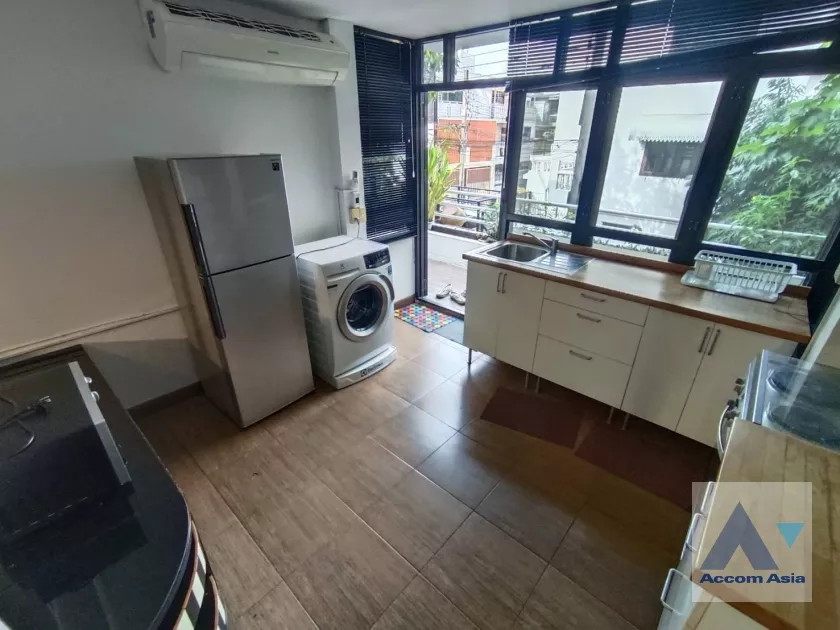 35  2 br Townhouse For Rent in sukhumvit ,Bangkok BTS Phrom Phong AA10635