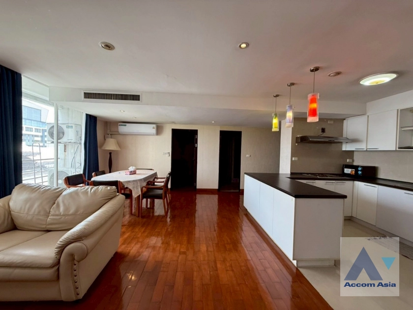 unit 3 Bedrooms  Condominium For Rent & Sale in Sukhumvit, Bangkok  near BTS Asok (20995)
