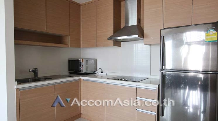 unit 2 Bedrooms  Condominium For Rent in Sukhumvit, Bangkok  near BTS Phrom Phong (AA10651)